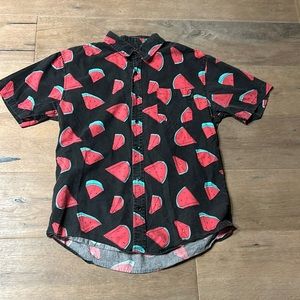 Casual Short-Sleeve Watermelon Print Button-Down Shirt - Black/Red